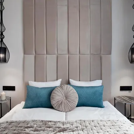 Elite Apartments Ogarna Suites Old Town Apartament